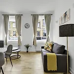 Paddington I - 1-Bed Flat With Sofa Bed